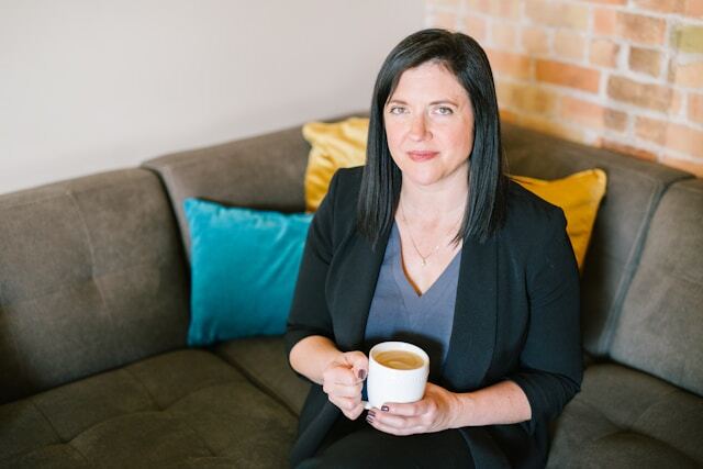 When & Why to Hire a Bookkeeper